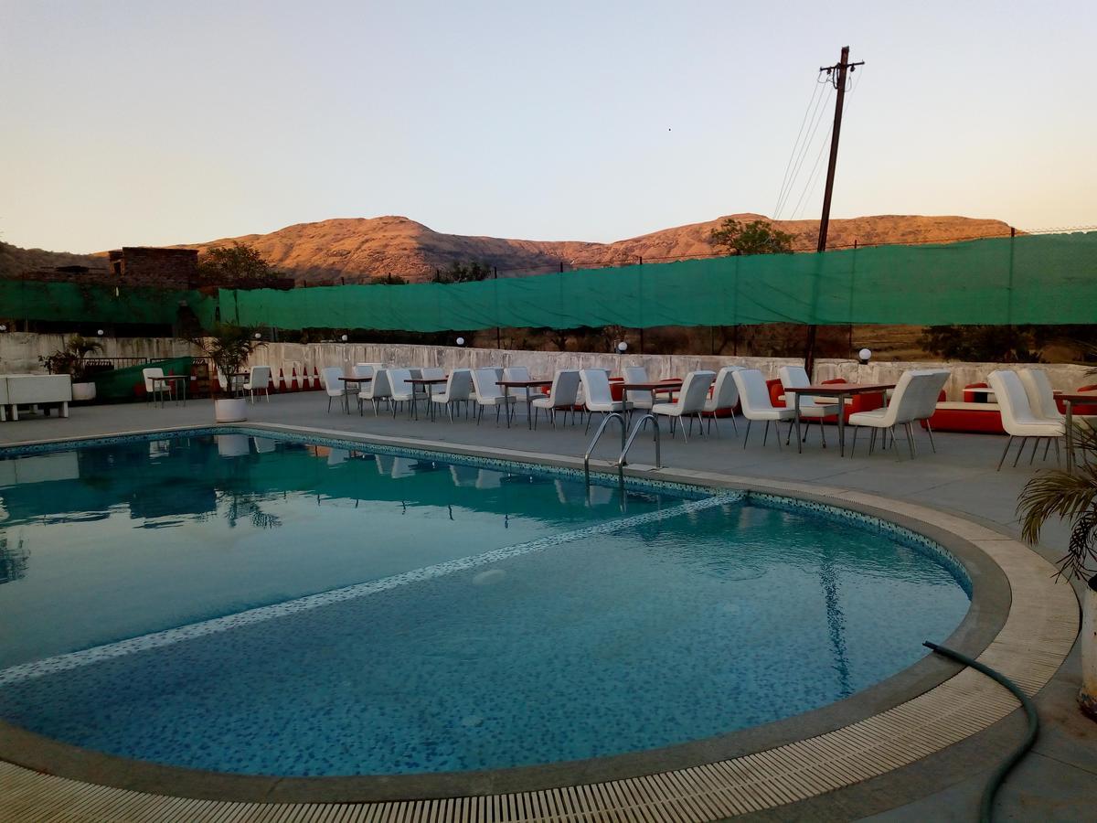 Mount Machi Resort Pune Ngoại thất bức ảnh